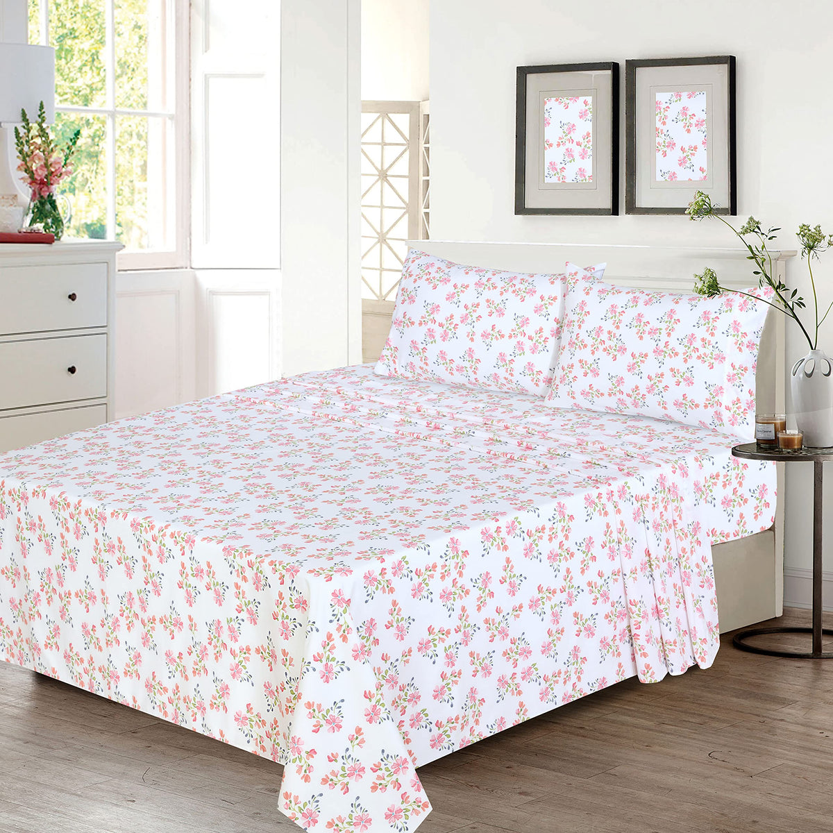 RUVANTI Bloomex hotel-style crisp texture adds a luxurious feel to your bed.