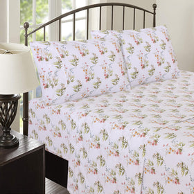 RUVANTI bedroom setup featuring crisp sheets for modern sleep aesthetics