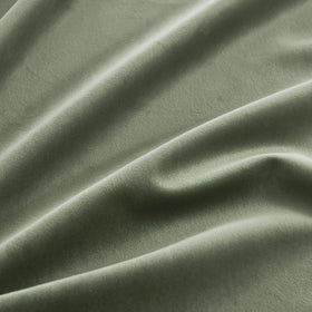 RYB HOME easy-care velvet curtains are machine washable for simple upkeep.