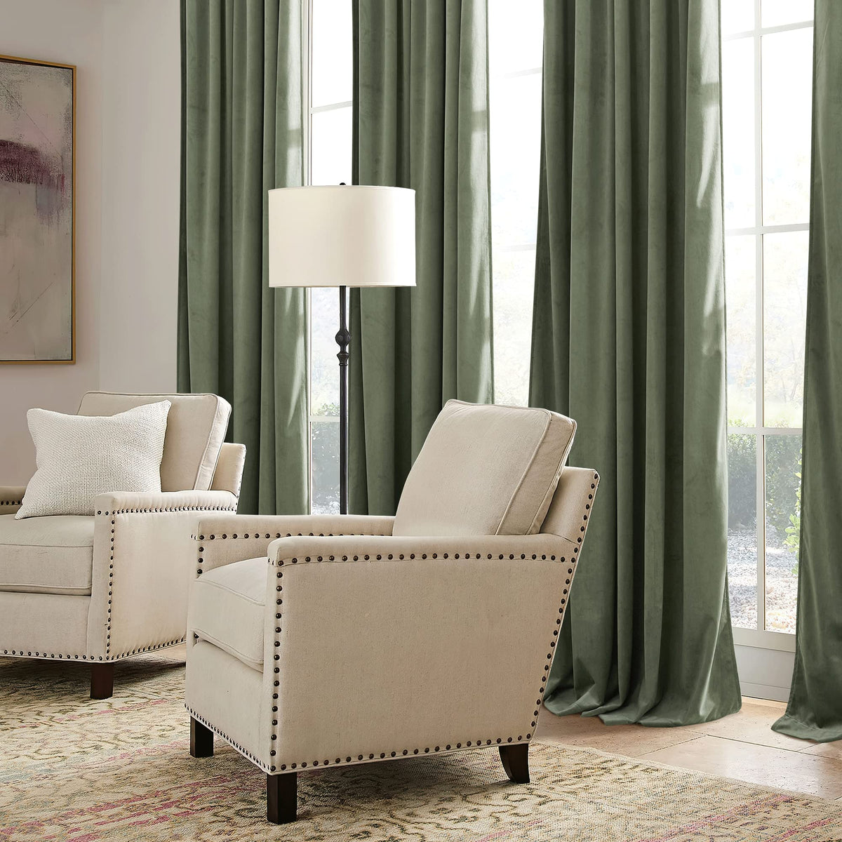 RYB HOME energy-saving curtains help maintain comfortable indoor temperatures.