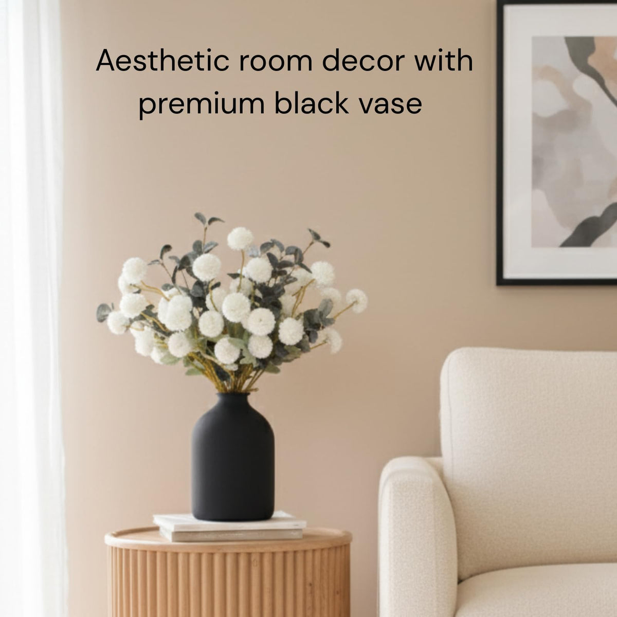 RyddeligHome Arlo vase on dining table elevates centerpieces with understated elegance.
