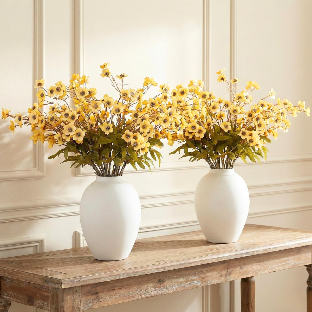 RyddeligHome real-touch stems offer flexible, lifelike movement in arrangements.