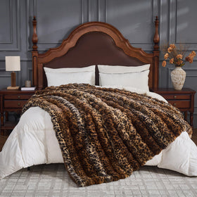 RYNGHIPY leopard print sofa blanket enhances living space