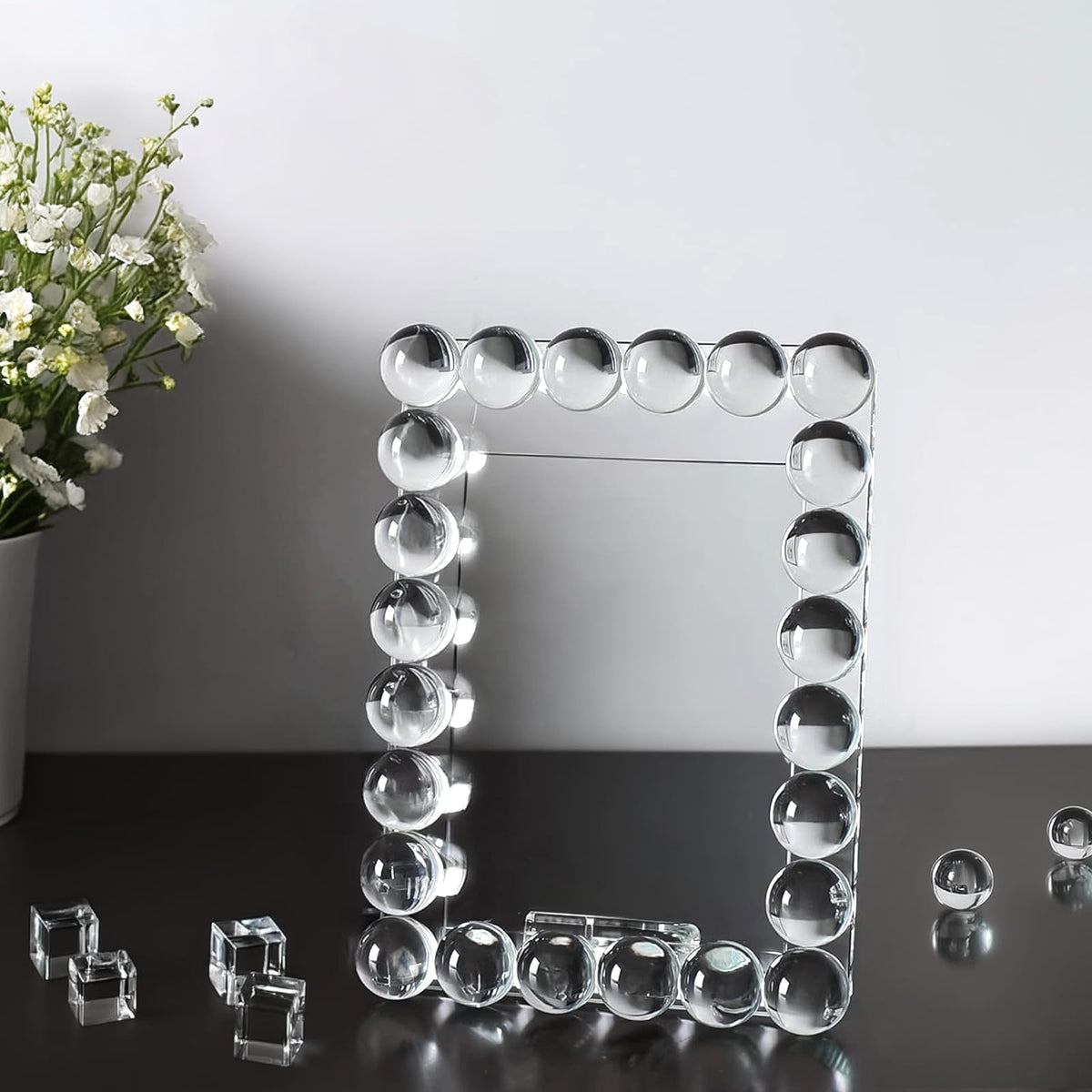 SAAEH SWWH nightstand display adds daily charm