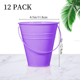 Sadnyy candy bar display uses galvanized bucket to attract guests.
