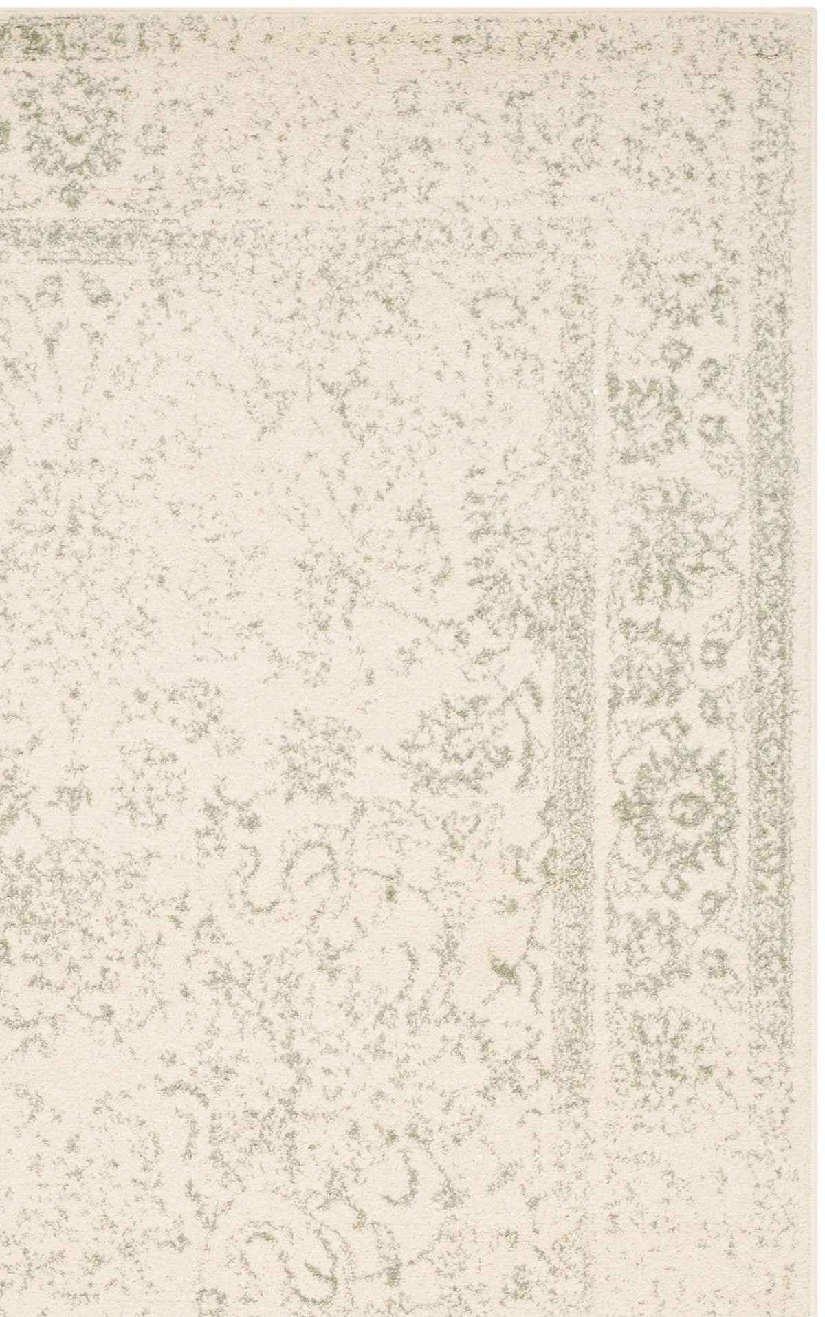SAFAVIEH Adirondack jute backing demonstrates stability and added durability on hard floors.