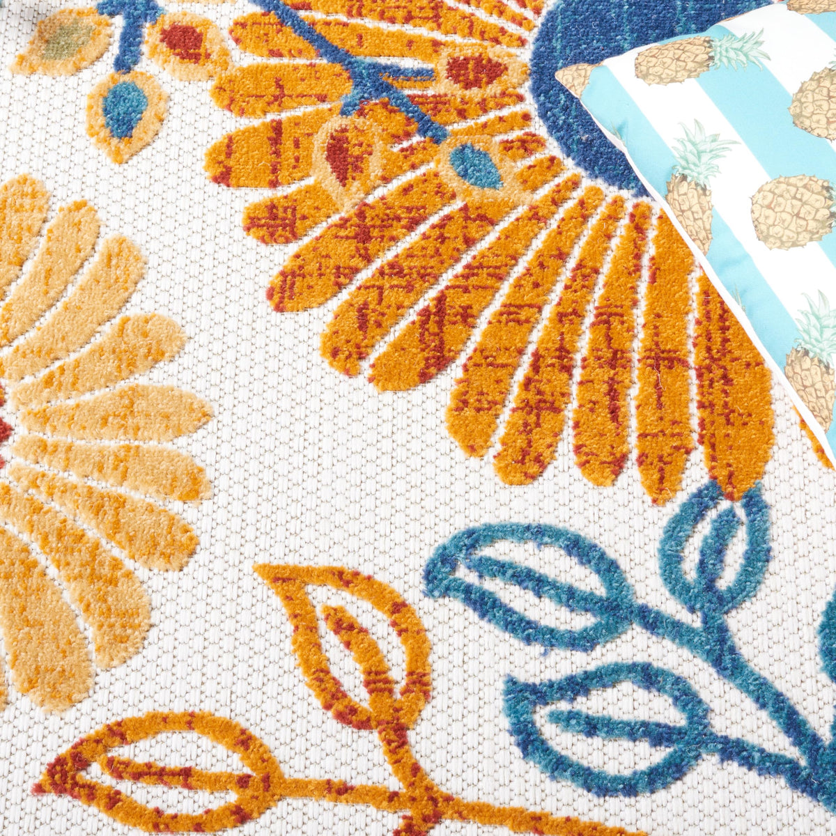 Safavieh Cabana rug in a patio setup ready for outdoor living