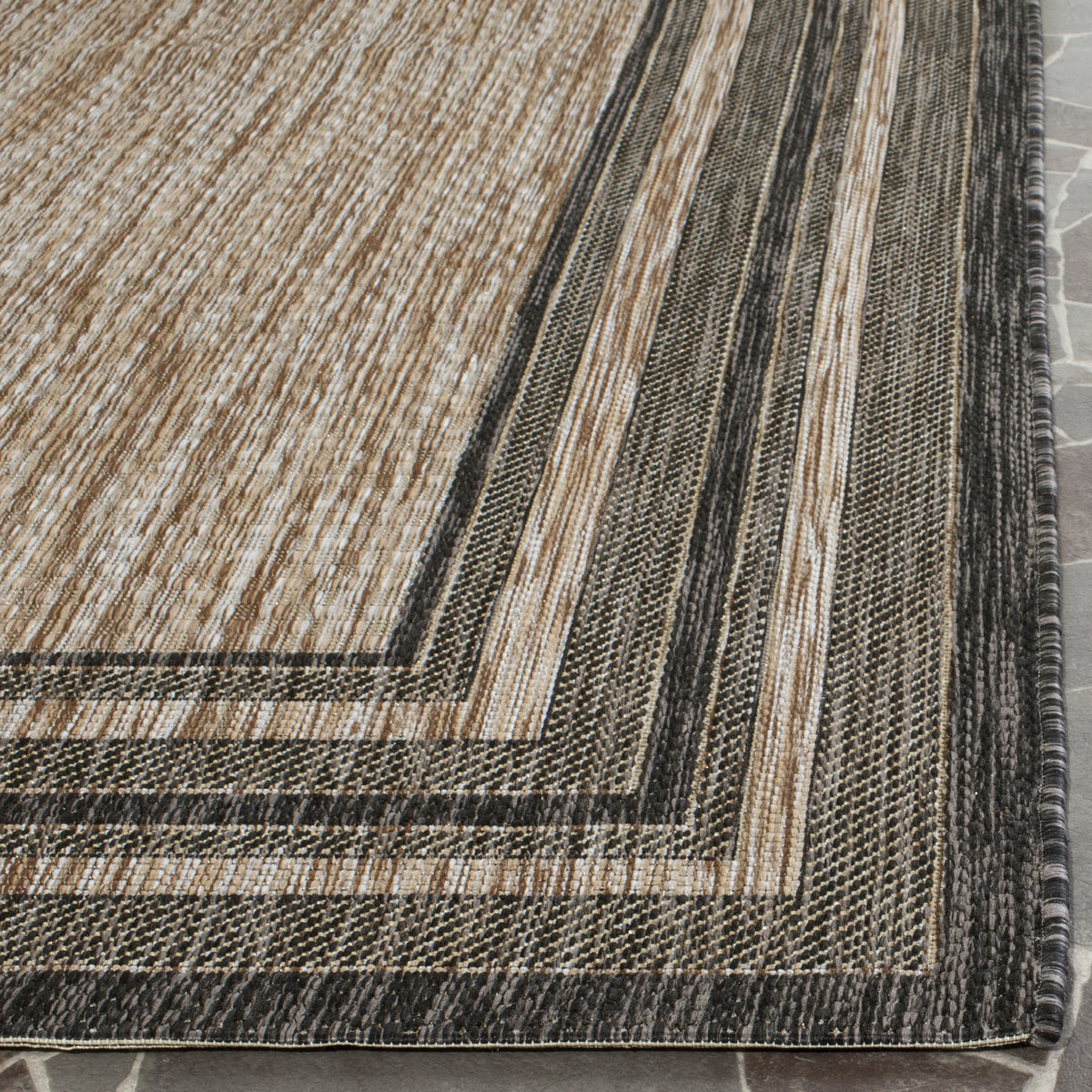 Safavieh Courtyard CY8475 rug fiber-detail highlights durable synthetic fibers.