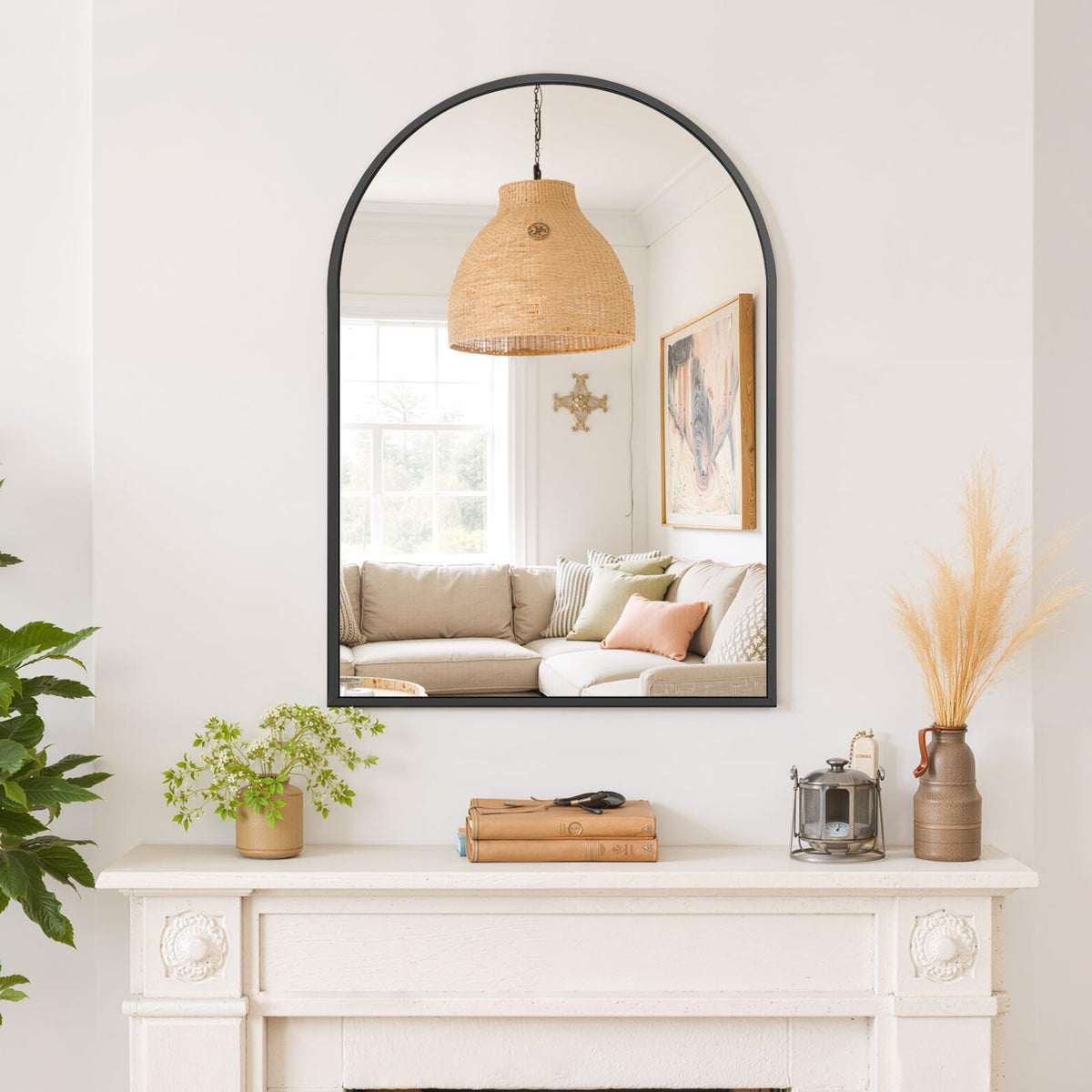 SageNest entryway mirror serves as a stylish focal point and space opener.