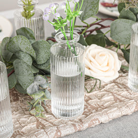 Saiguomi packaging protects fragile glass with bubble wrap for safe delivery.
