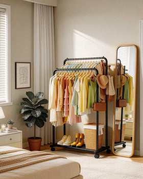 Sakugi heavy-duty metal construction supports up to 170 pounds.
