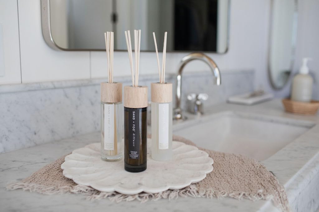 Sand + Fog Ocean Mist diffuser base notes bringing creamy vanilla and musk warmth