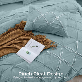 Sasttie fitted sheet with 14-pocket design securing mattress securely