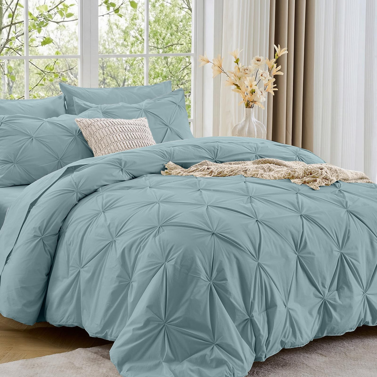 Sasttie queen comforter set pintuck closeup showing texture and luxury