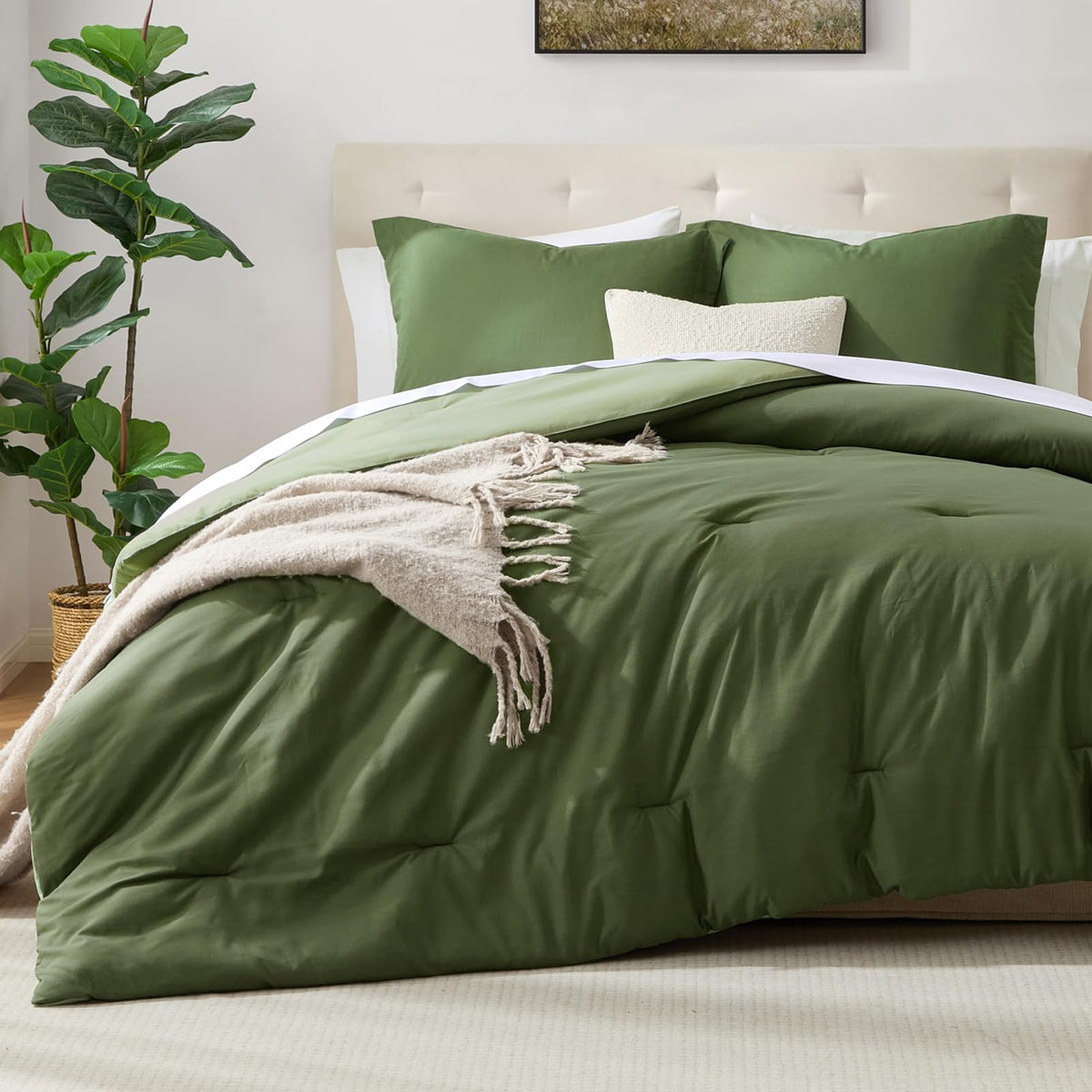 Satisomnia Green Queen reversible comforter highlights olive and sage sides for quick room refresh.