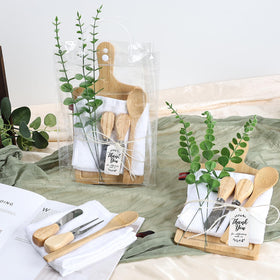 Scawim artificial eucalyptus leaves to elevate gift packaging and decor.