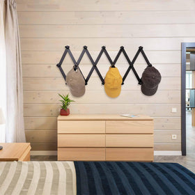 SCUNDA compact space-saving design for small rooms.