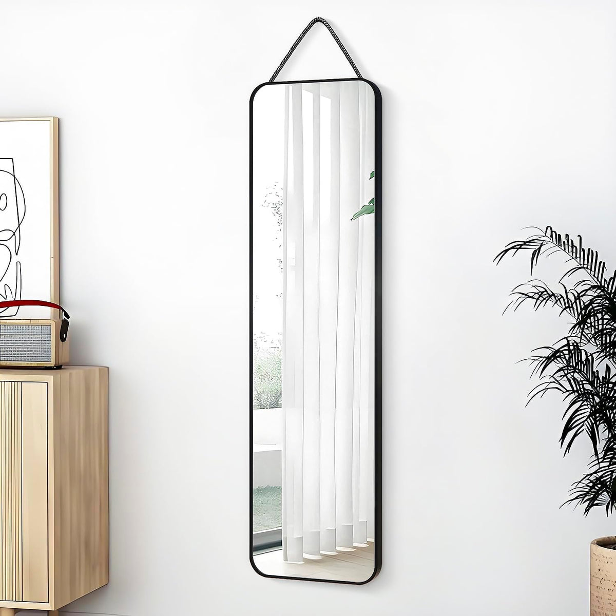 SCWF-GZ rope-hanging mirror enables flexible living room mounting