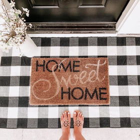 SEEKSEE entryway decor setup showcases timeless farmhouse charm.