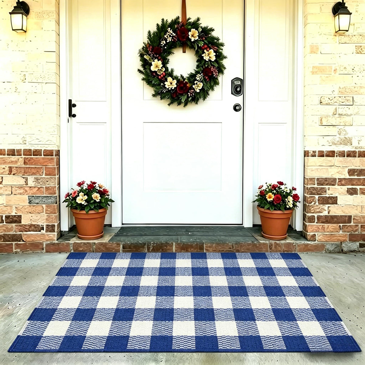 SEEKSEE flat-woven porch rug delivers low-profile elegance for easy layering.