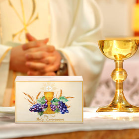 Elegant baptism memory box from Seeloowy ready to present as a gift.
