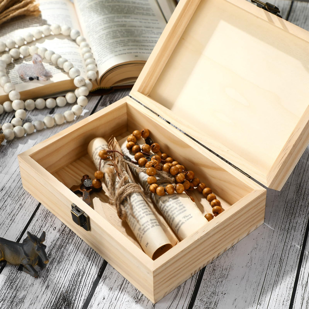 Seeloowy wooden keepsake box in natural finish for memory storage.