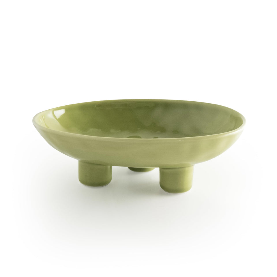 Seicasaya three-leg ceramic bowl with stable base for on-counter display.