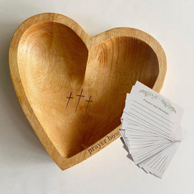 Sereficy prayer bowl in wooden heart design with blessing cards for daily devotion.