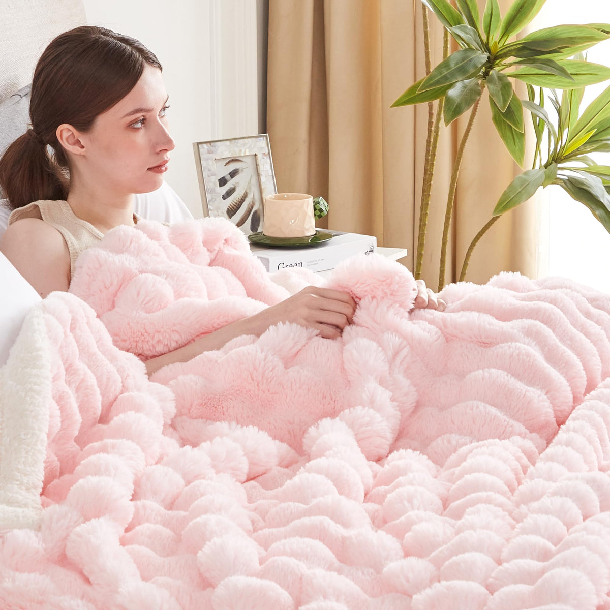 Serenhom 50x60 throw shot shows ideal size for cozy on-the-go use.
