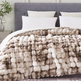 Serenhom bubble brown throw side view highlighting soft texture.