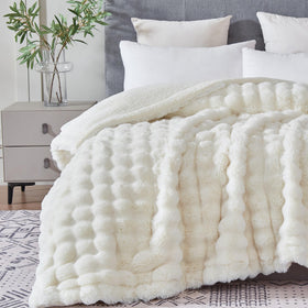 Serenhom soft faux fur side blanket for bed and sofa