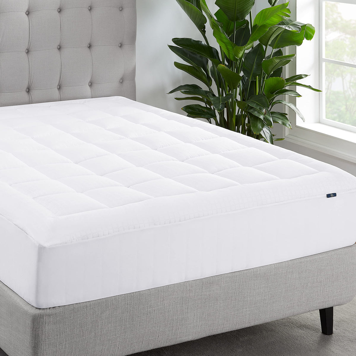 Serta ComfortSure top view showing full coverage on king bed with clean lines