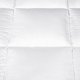 Serta Down Illusion full/queen size 92x96 inches in crisp white.