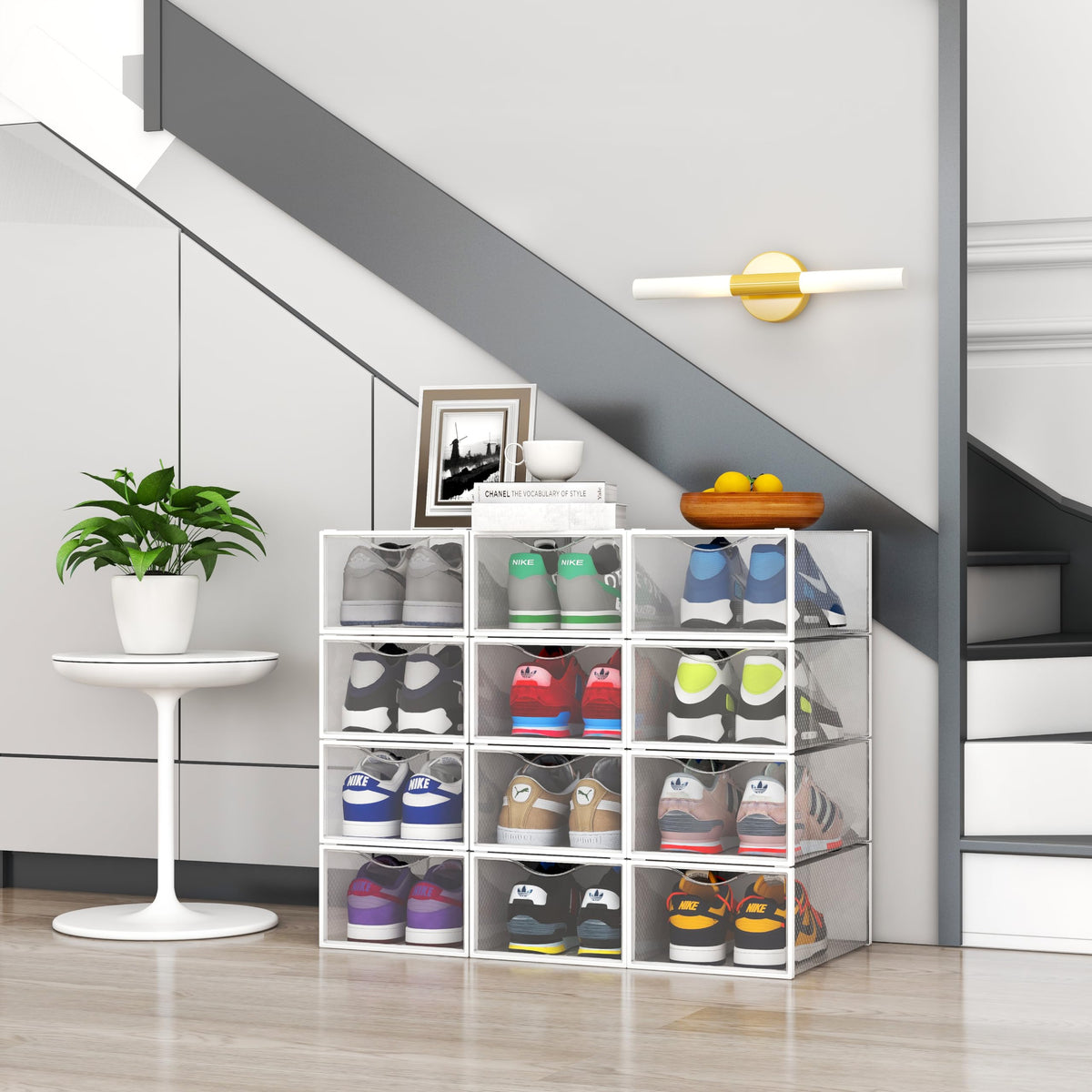 Seseno bin measures 13.4 by 9.5 by 5.7 inches for medium shoes.