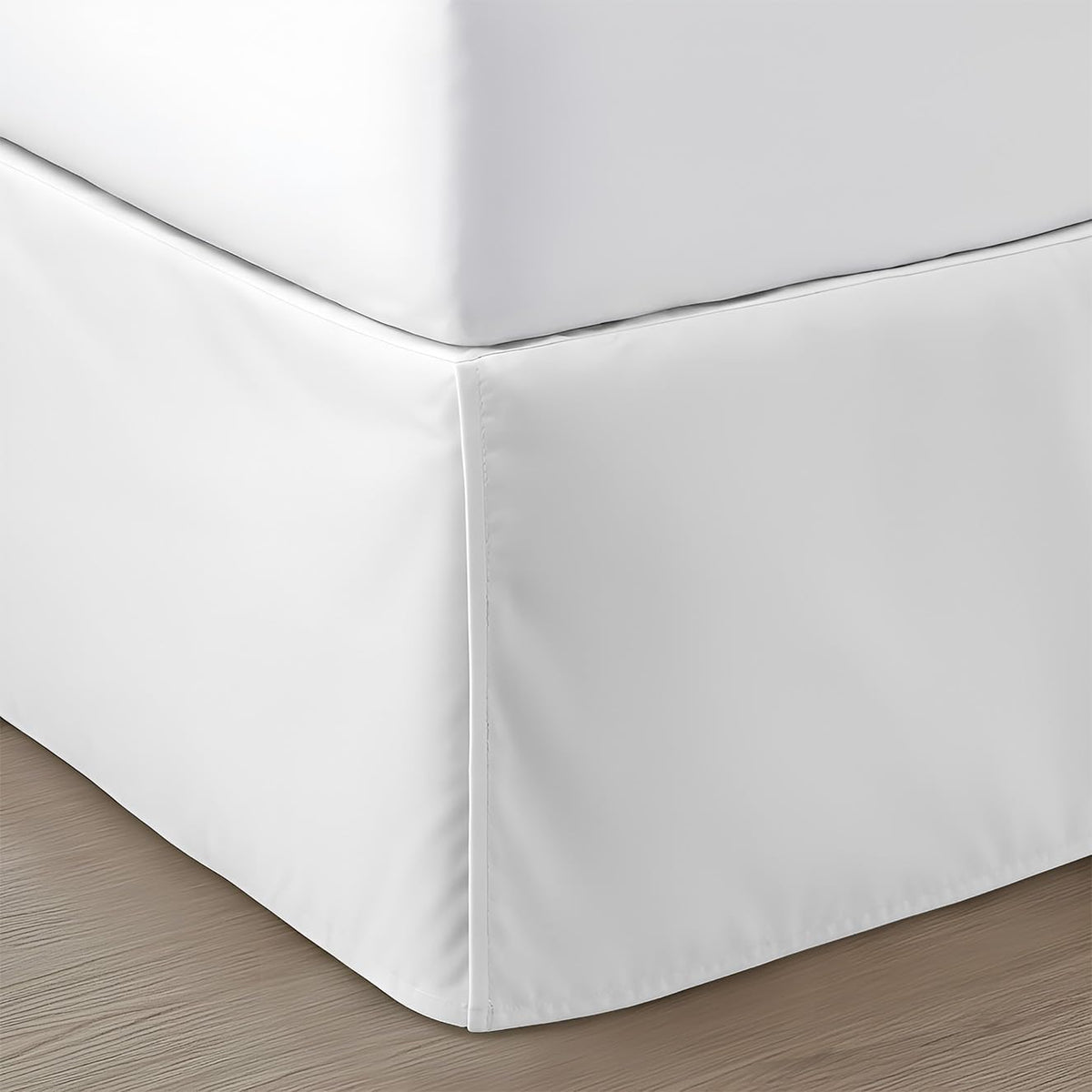 SGI Bedding pleated bed skirt with 18-inch drop for a crisp, tailored queen bed.