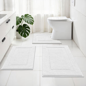 SHACOS 20x24 U-shaped toilet rug fits snugly around the toilet