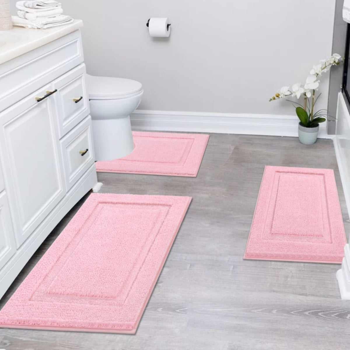 SHACOS versatile placement for tub, sink, or toilet areas.