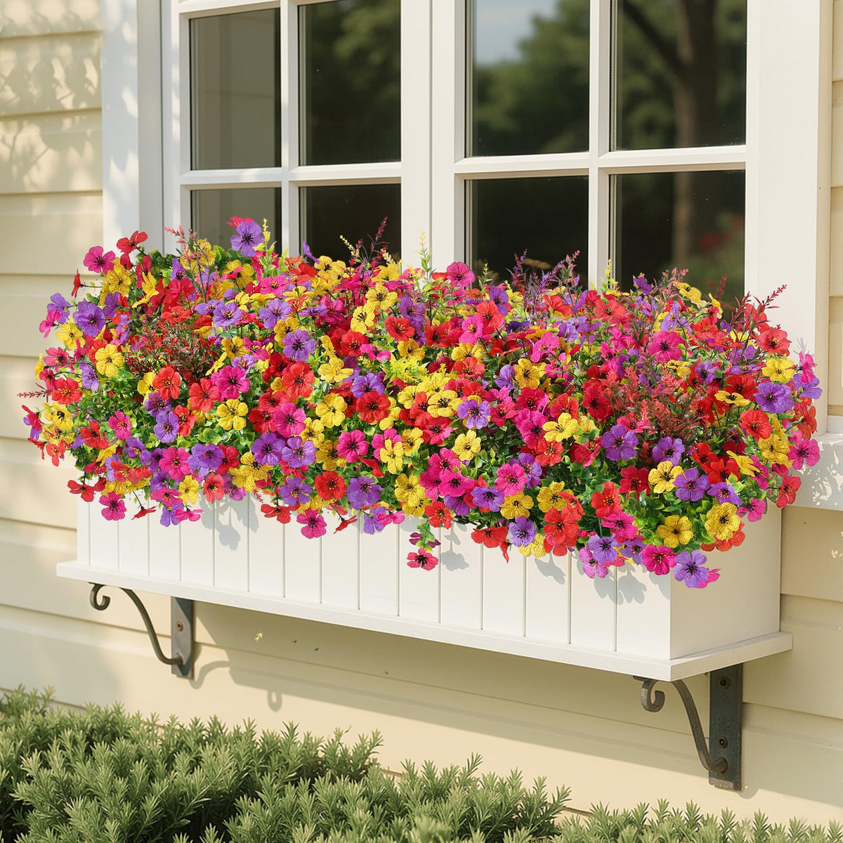SHareconn ready-to-arrange bundles simplify wreaths and centerpieces.