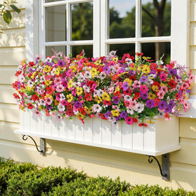 SHareconn purple daisy mix creates soft focal points in living rooms.