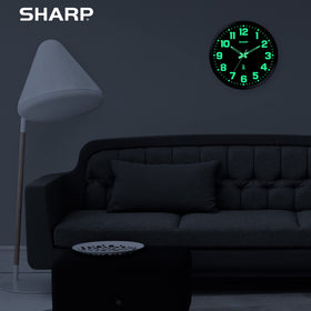 Sharp automatic-time-set feature reduces manual tweaks for hassle-free setup.