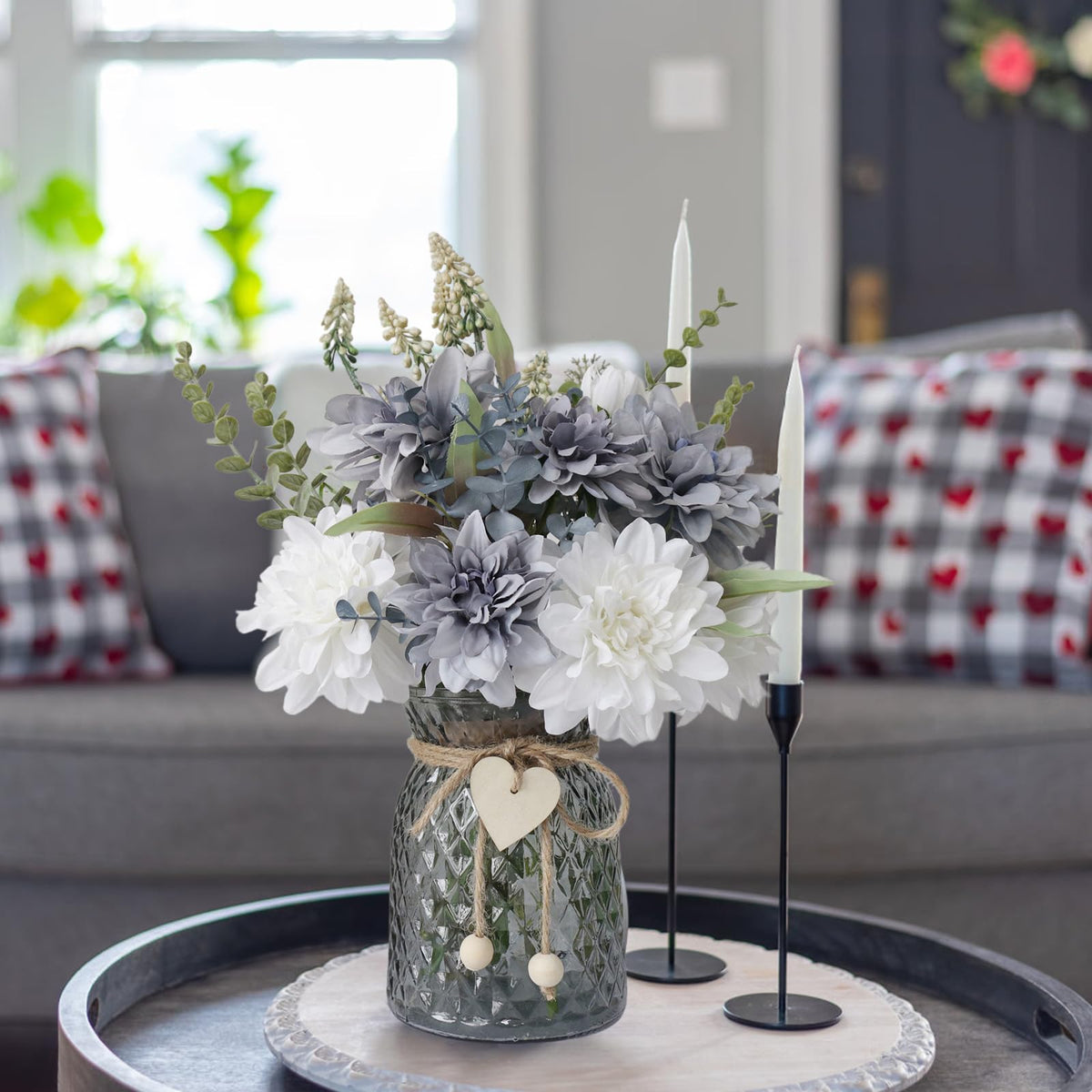SHINFHOMF centerpiece height of 14.5 inches fits table setups.