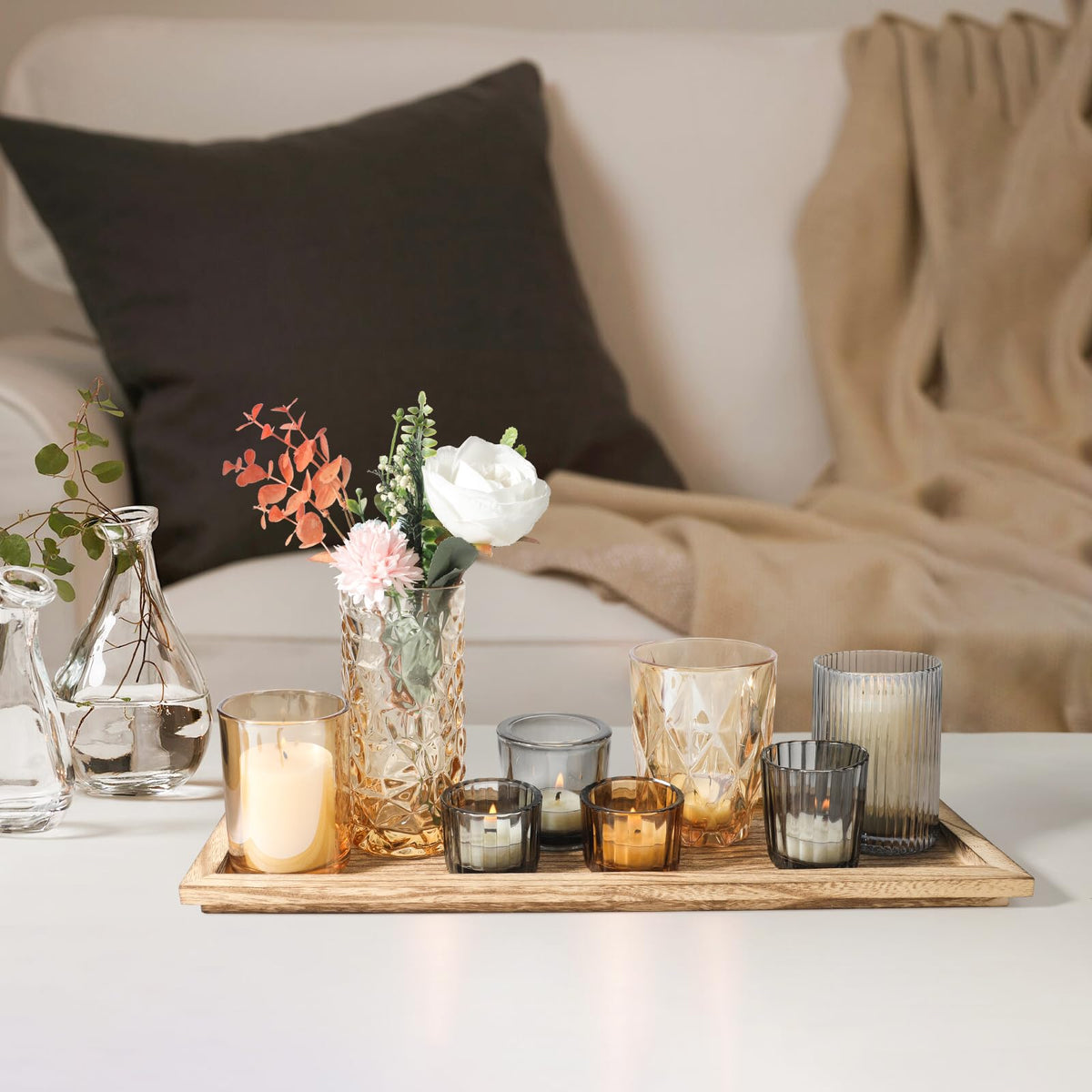SHOHAYTO dining table centerpiece setup creating inviting dinner ambiance