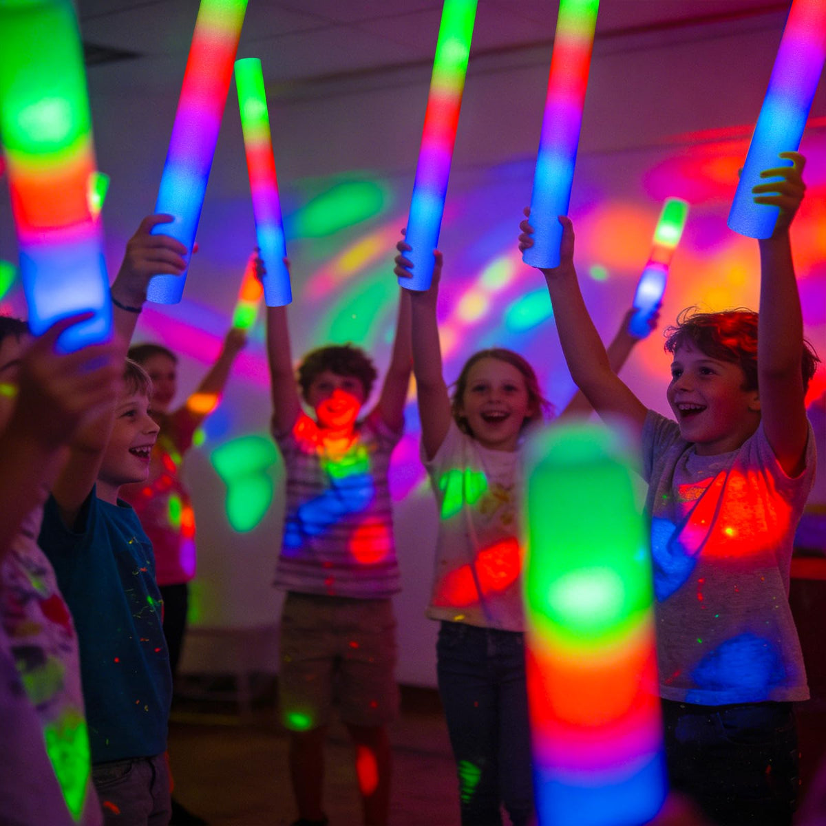 SHQDD foam glow stick creative drawing surface invites kids' crafts.