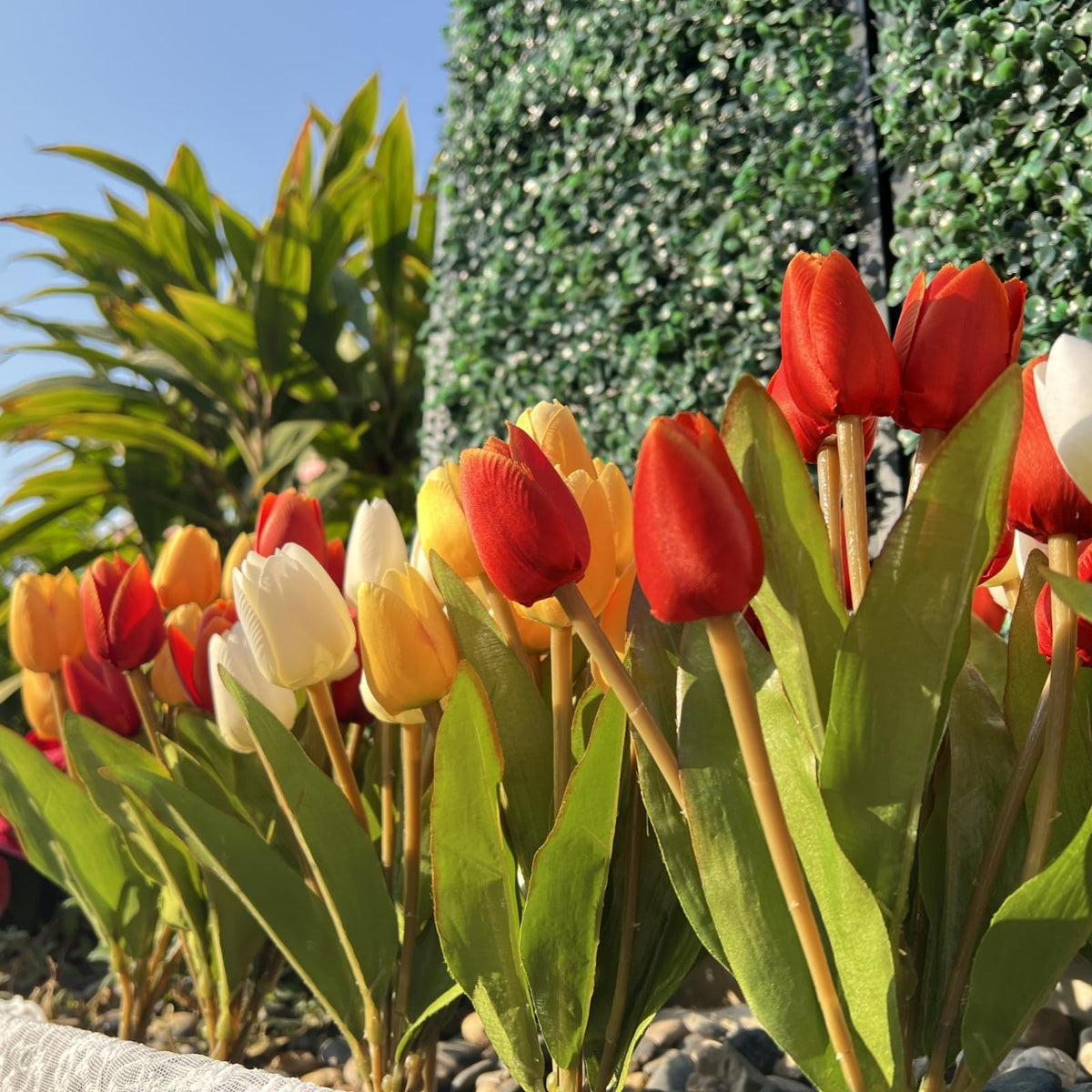 Shyshining artificial tulips outdoor pack 01 for vibrant porch decor.
