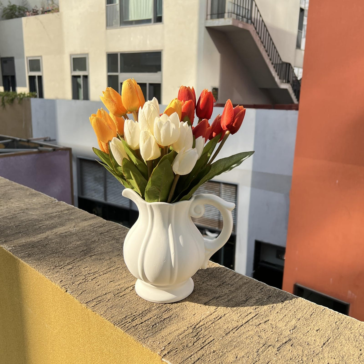 Shyshining artificial tulips outdoor pack 09 easy to arrange and customize.