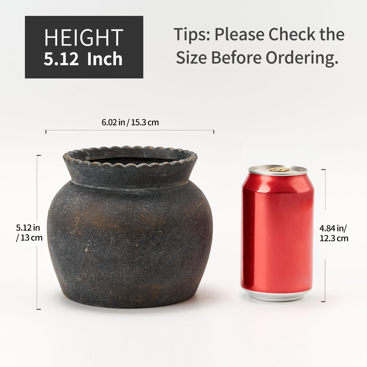 SIDUCAL vase arranged with dried botanicals adds rustic charm