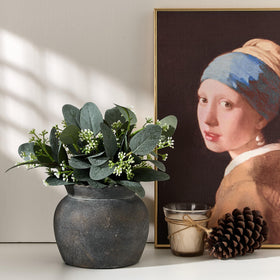 SIDUCAL versatile vase fits modern, traditional, or boho interiors