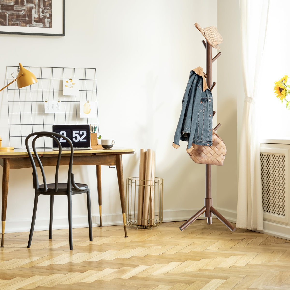 Adjustable-height pole lets you tailor the rack to your space.