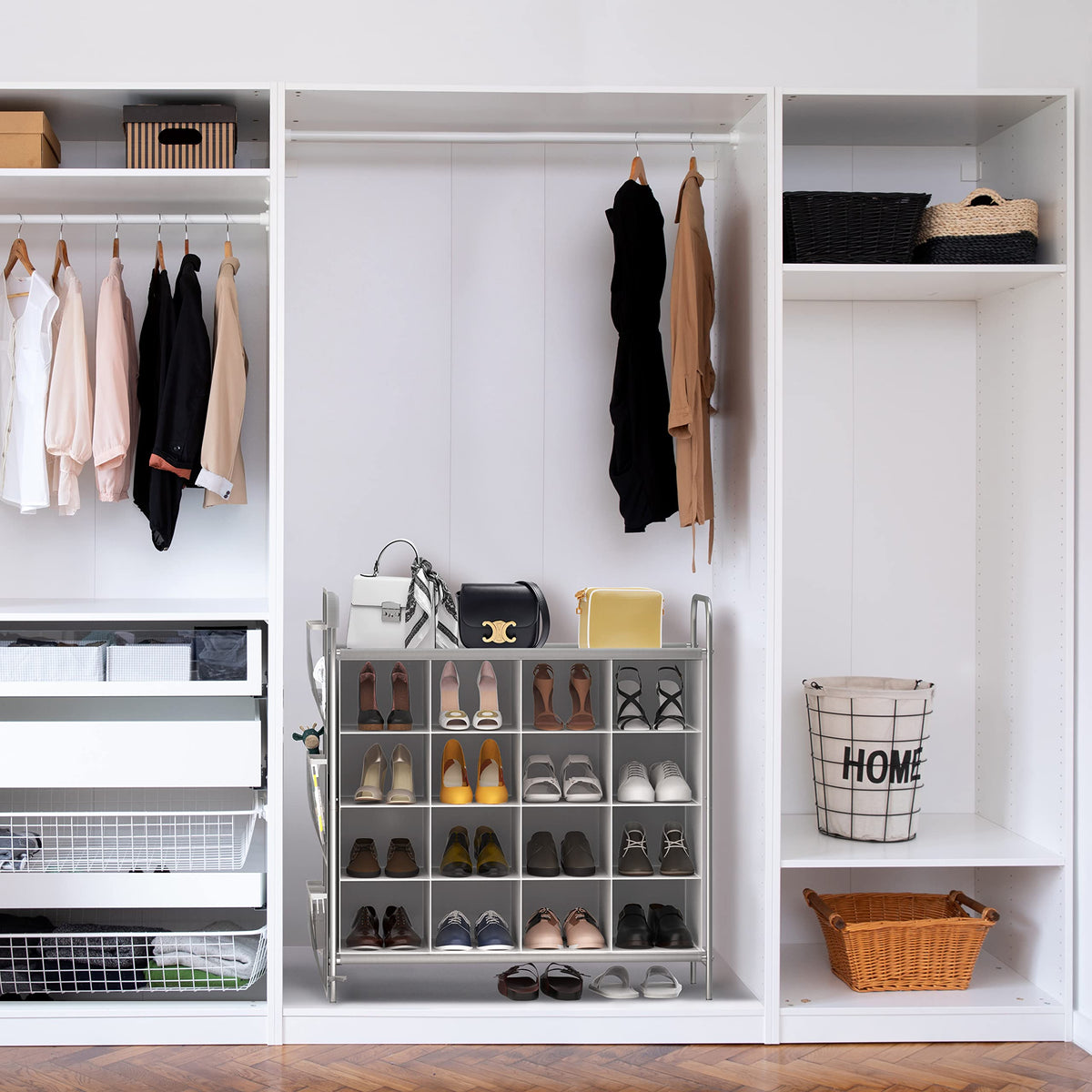 Simple Houseware sturdy metal frame delivers lasting stability