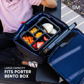Exterior and interior pockets demonstrate 4L capacity for snacks.